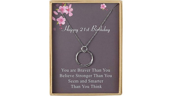 Estendly Circles Pendant Necklace