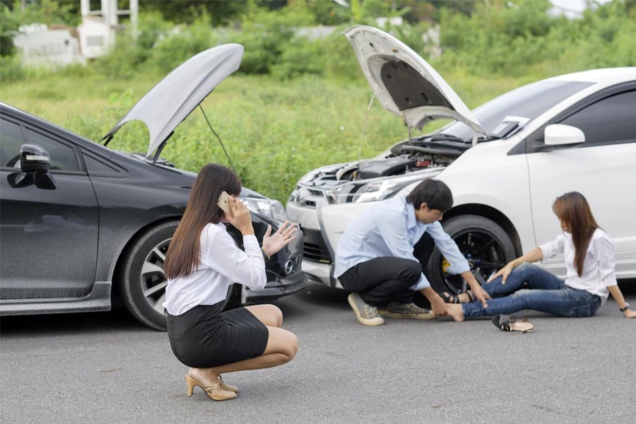 Contact Professionals In Emergency