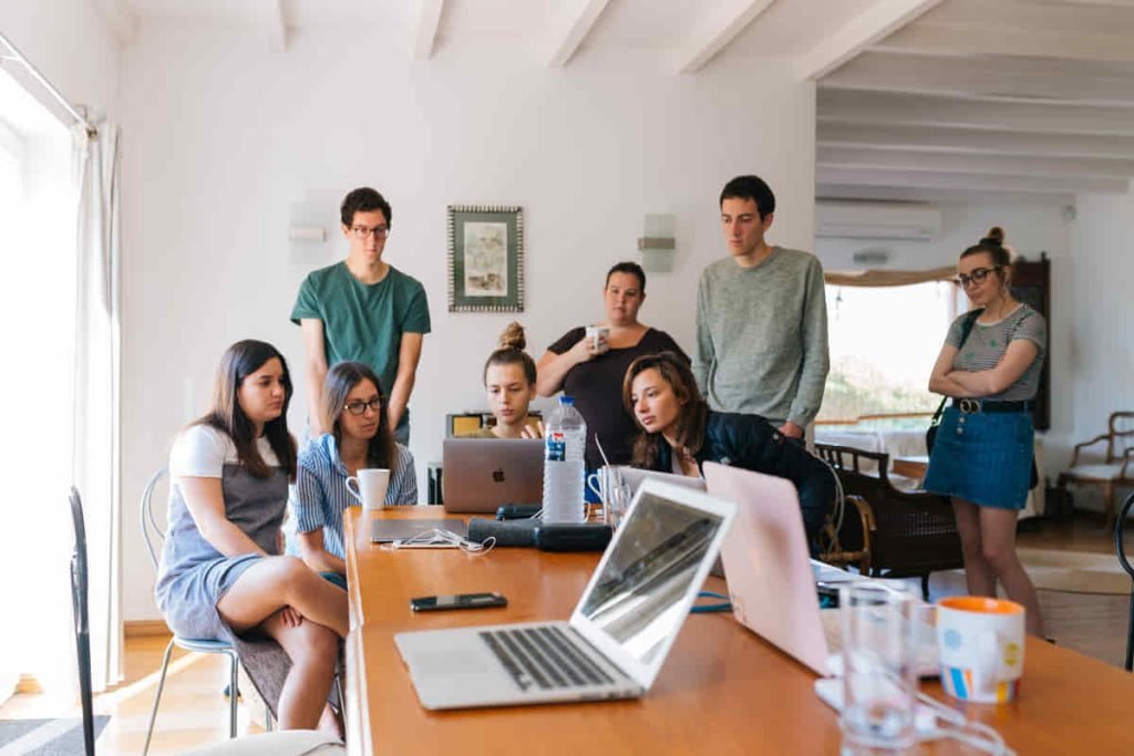 Communication is the key to business management